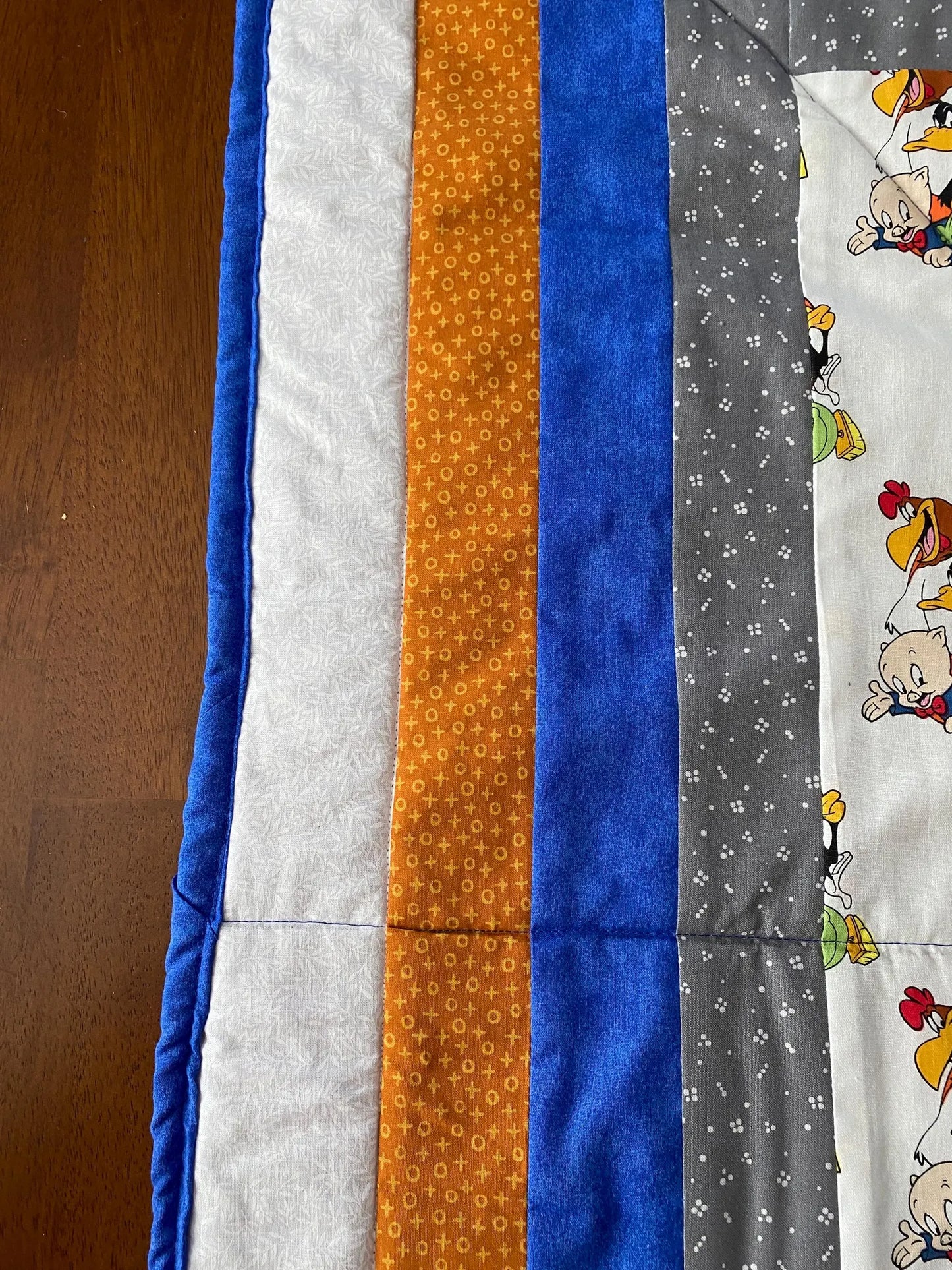 Toddler Looney Tunes Quilt