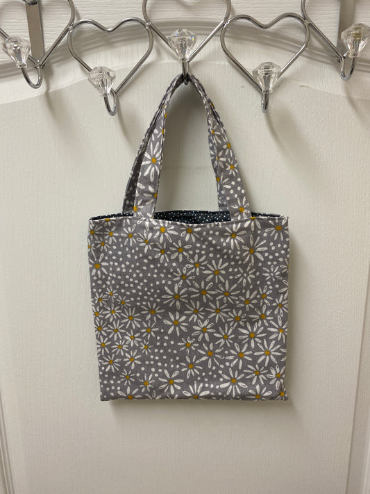 Handmade Flannel Lined Child Daisies Reversible Tote Bag Polka Dot Lining