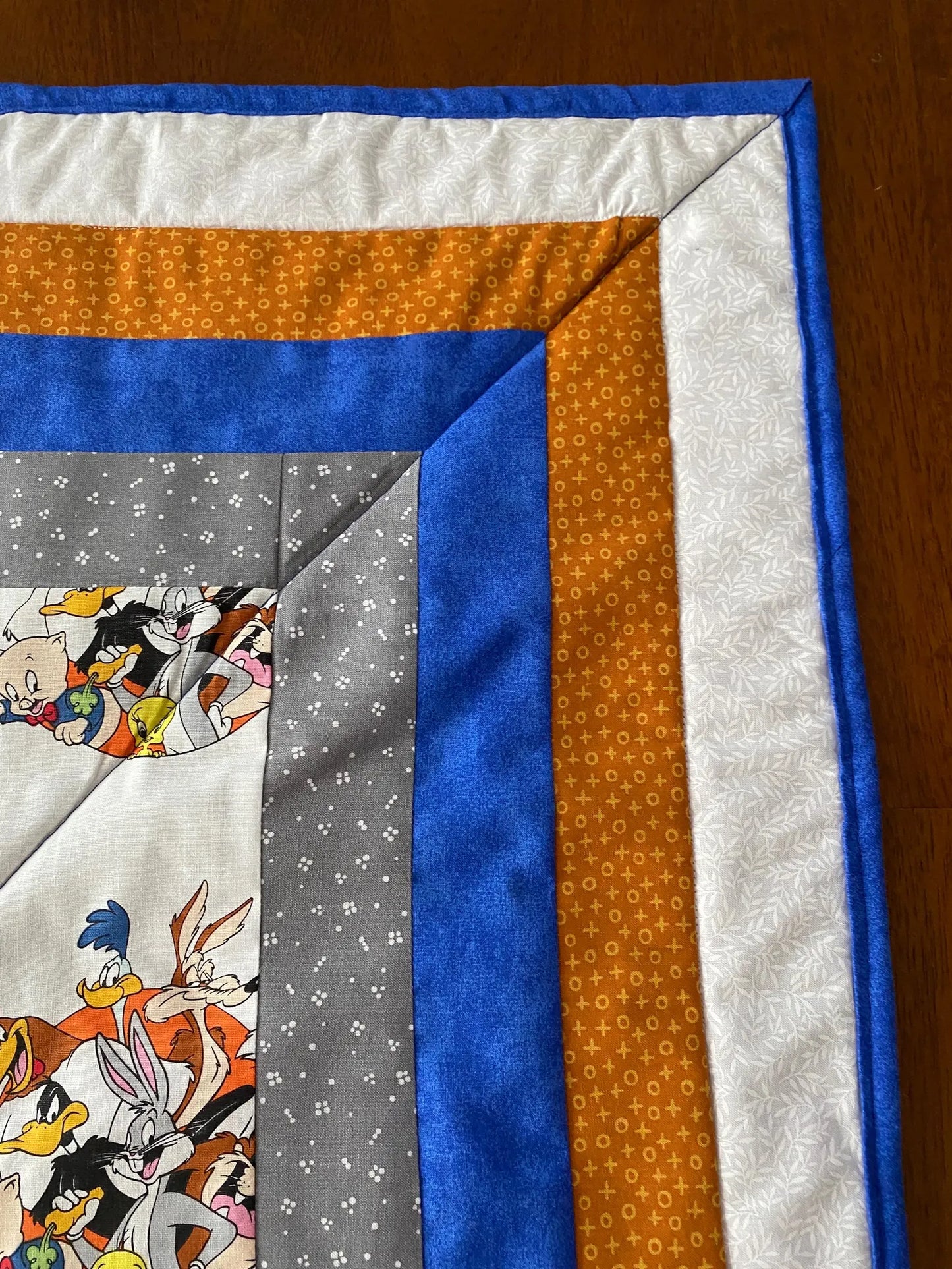 Toddler Looney Tunes Quilt