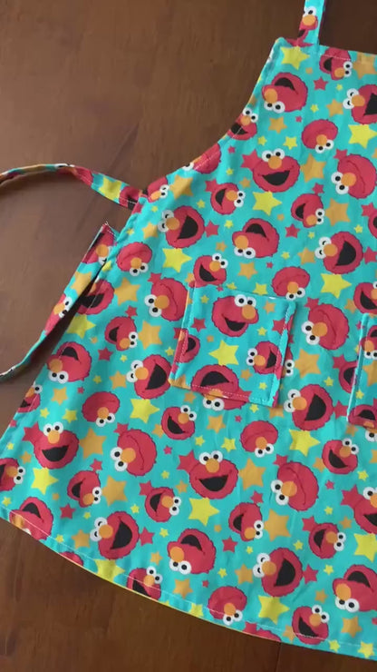 Reversible Child Apron with Pockets Featuring Elmo